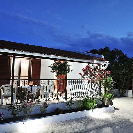 Anastazia Paradise Kolios Bagian luar foto