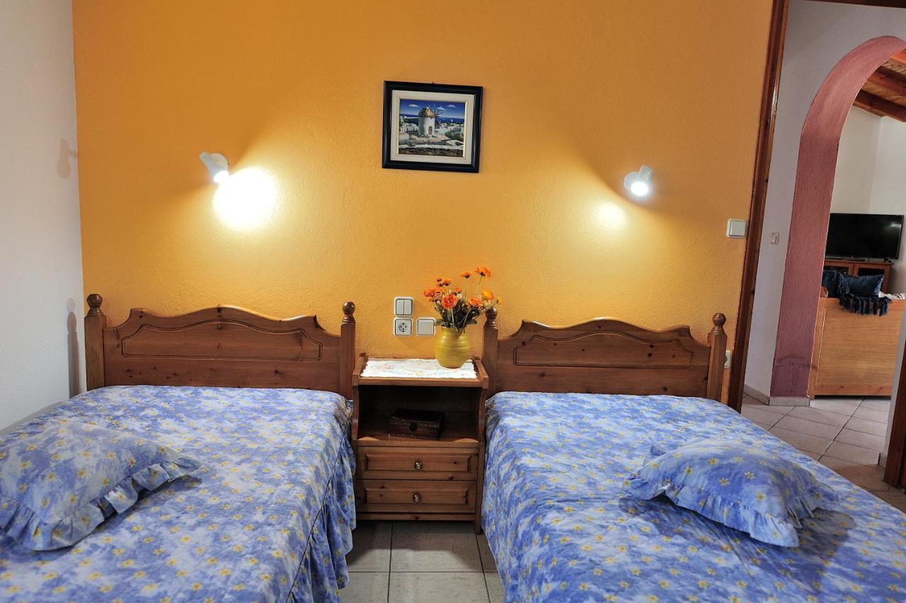 Anastazia Paradise Kolios Bagian luar foto