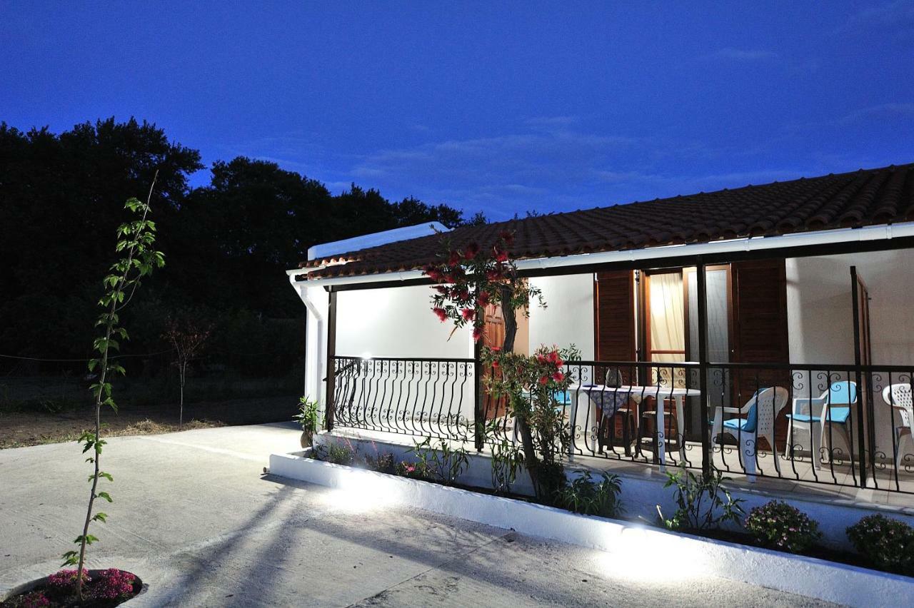 Anastazia Paradise Kolios Bagian luar foto